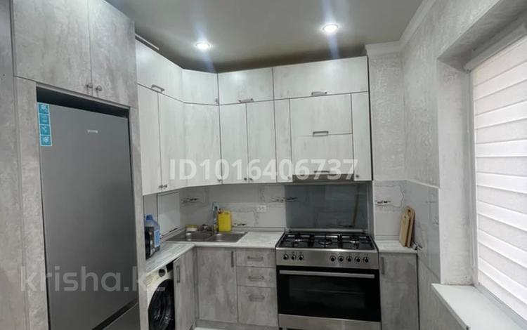 2-комнатная квартира · 65 м² · 1/6 этаж, 35-мкр 18 за 170 000 ₸ в Актау — фото 2