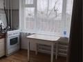 2-бөлмелі пәтер · 49 м² · 2/5 қабат, Байтурсынова 46 — Сзади магнума, бағасы: 140 000 ₸ в  — фото 3