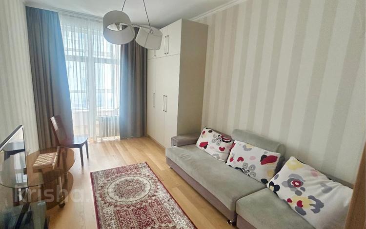 4-комнатная квартира, 130 м², 3/8 этаж помесячно, Керей жанибек 6