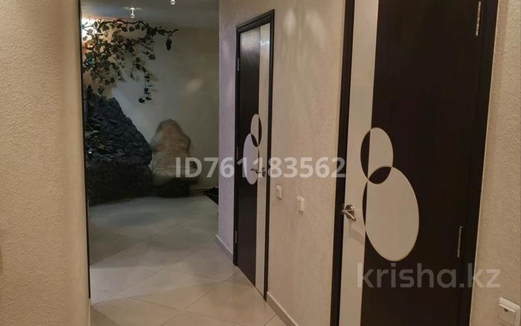 2-бөлмелі пәтер · 70.1 м² · 11/14 қабат, Таугүл ш/а., бағасы: 62 млн ₸ в Алматы, Ауэзовский р-н — фото 2