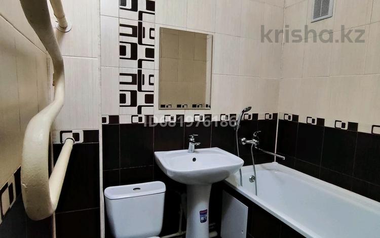 1-комнатная квартира · 32 м² · 1/4 этаж, мкр №8 21 — Метро Москва за 210 000 ₸ в Алматы, Ауэзовский р-н — фото 10