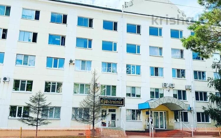 Еркін, кеңселер • 600 м², бағасы: 70 млн 〒 в Рудном — фото 2