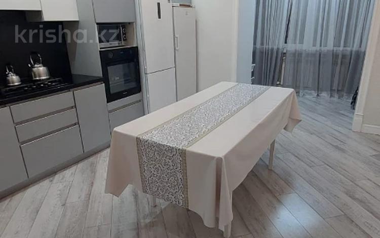 3-бөлмелі пәтер · 128 м² · 4/5 қабат, Алтын орда ш/а., бағасы: 47 млн ₸ в Актобе, мкр. Алтын орда — фото 2