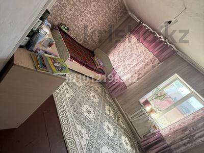Отдельный дом · 3 комнаты · 90 м² · 12 сот., Ә. Молдагулова 40 — Керемет ресторан қарсы орналасқан за 22 млн ₸ в Жибек Жолы