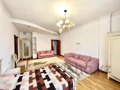 4-комнатная квартира · 150 м² · 3/6 этаж, Жамакаева 258/5-12 за 145 млн ₸ в Алматы, Медеуский р-н