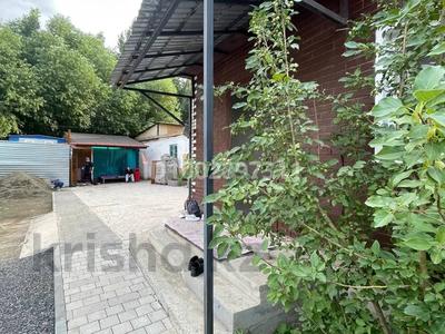 Отдельный дом · 6 комнат · 237 м² · 6 сот., Ш. Жиенкулова 9/6 — Рынок Сапа за 85 млн 〒 в Астане, р-н Байконур