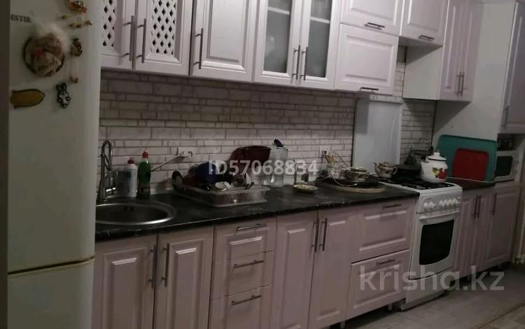 3-комнатная квартира · 90.3 м² · 9/10 этаж, мкр Болашак 133 за 22 млн ₸ в Актобе — фото 2