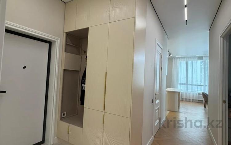 3-комнатная квартира · 80 м², Аль-Фараби 27 — СРОЧНО! ЛУЧШЕЕ ПРЕДЛОЖЕНИЕ!ПОМОЩЬ ПО ИПОТЕКЕ! за 122 млн ₸ в Алматы, Бостандыкский р-н — фото 2