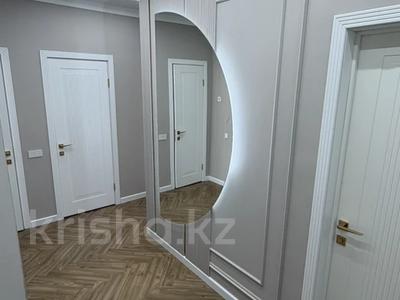 2-комнатная квартира · 77.7 м² · 4/9 этаж, Самал 72/4 за 36 млн ₸ в Уральске