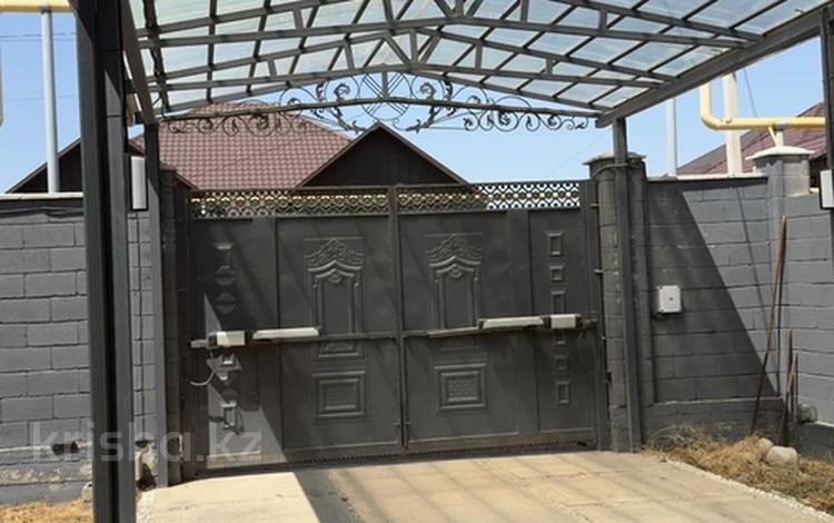 Отдельный дом · 4 комнаты · 136 м² · 5 сот., Макашева — Сад Еркенур за 55 млн 〒 в Каскелене — фото 2