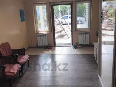 Жеке үй · 4 бөлме · 378 м² · 7 жүзд., мкр Алмас 13, бағасы: 160 млн ₸ в Алматы, Ауэзовский р-н