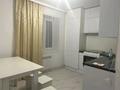 2-бөлмелі пәтер · 50 м² · 3/3 қабат, Үркер, Сыпыра Жырау 27, бағасы: 18.9 млн ₸ в Астане, Нура р-н — фото 3