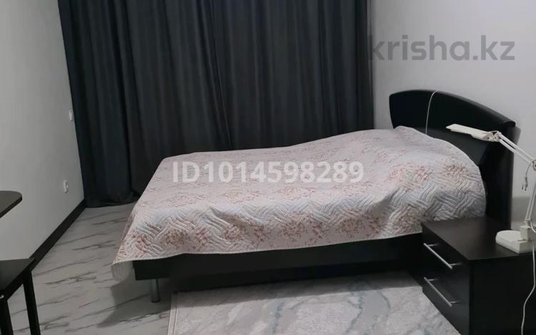 3 комнаты · 100 м² · 14/19 этаж, Абая 21 за 100 000 ₸ в Астане, Сарыарка р-н — фото 2
