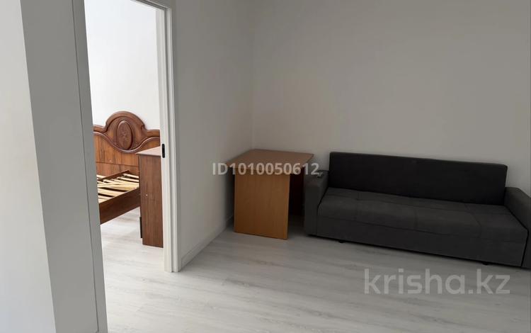 1-комнатная квартира · 40 м² · 2/9 этаж, Аймауытова 23б за 180 000 〒 в  — фото 2