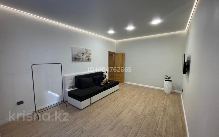 1-комнатная квартира · 40 м² · 1/9 этаж, мкр. Алтын орда 2а за 180 000 〒 в Актобе — фото 2