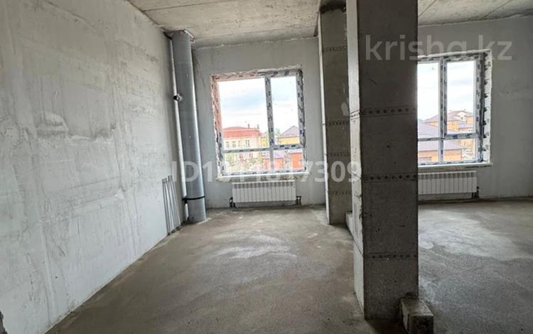 1-комнатная квартира · 46.72 м² · 3/5 этаж, мкр. Алтын орда за 20.5 млн ₸ в Актобе — фото 2