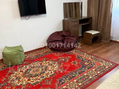 Аренда квартир в Мангистауской обл.: 1-комнатная квартира · 49 м² · 2/5 этаж, 17-й мкр 74 за 120 000 〒 1-комнатная квартира · 49 м² · 2/5 этаж, 17-й мкр 74 за 120 000 〒 в Актау
