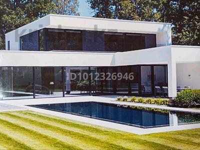 Часть дома · 5 комнат · 260 м² · 5.5 сот., мкр Старый Аэропорт 1А — Туякберды Шамелова за 45 млн ₸ в Уральске