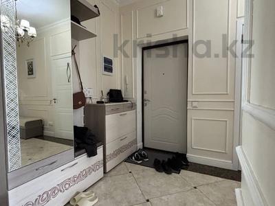 6-бөлмелі пәтер · 200 м² · 9/10 қабат, Мәңгілік Ел 22 — Пентхаус, бағасы: 84.5 млн ₸ в Астане, Есильский р-н