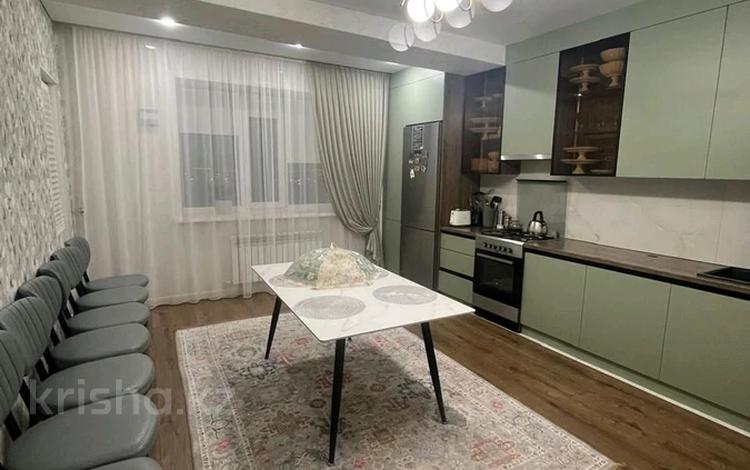 3-комнатная квартира · 125 м² · 8/9 этаж, Просп. Тауелсиздик 9к1 за 51 млн ₸ в Актобе, мкр Авиатор — фото 2
