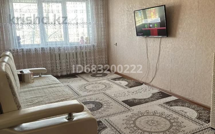 2-комнатная квартира · 49 м² · 4/5 этаж, Уалиханова 34 — 23 школа за 16.5 млн 〒 в Петропавловске — фото 2
