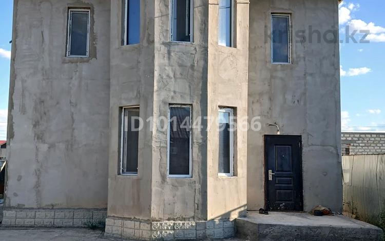 Отдельный дом · 6 комнат · 250 м² · 8 сот., мкр Аксай 24 за 38 млн ₸ в Атырау — фото 2