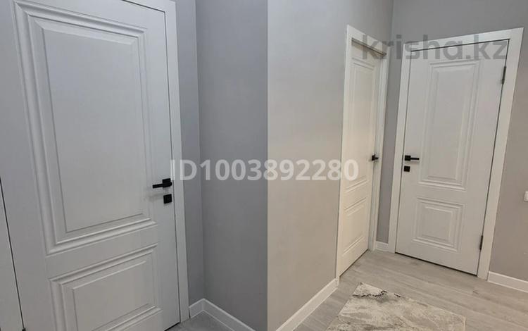 3-бөлмелі пәтер · 90 м² · 2/5 қабат, Амангельды 50/3 — 37 школа, бағасы: 350 000 ₸ в Павлодаре — фото 2