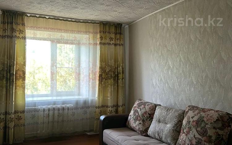 2-бөлмелі пәтер · 43 м² · 5/5 қабат, Космонавтова 17, бағасы: 80 000 ₸ в Алтае — фото 10