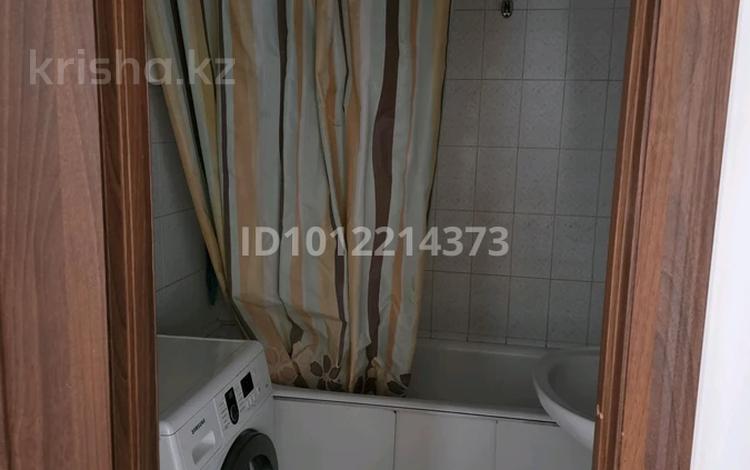 3 комнаты · 62 м² · 4/5 этаж, мкр Тастак-2, Толе би 159 — Байзакова пересечение за 100 000 ₸ в Алматы, Алмалинский р-н — фото 2