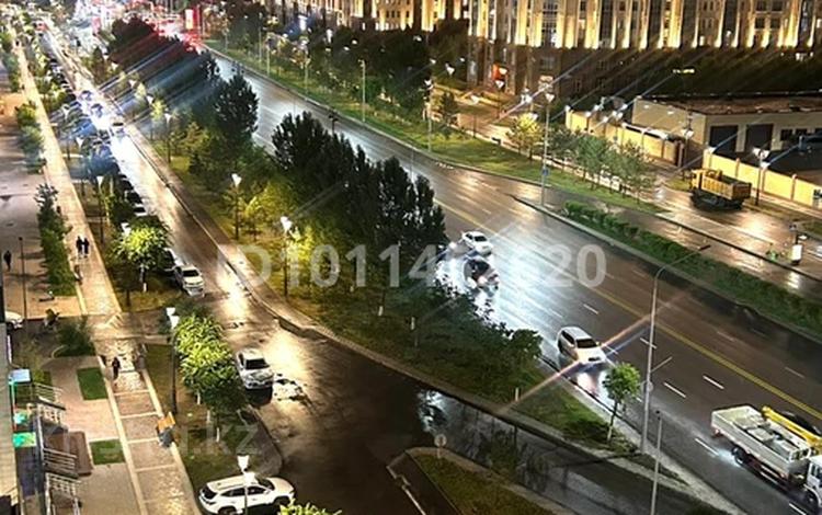 1-комнатная квартира · 30 м² · 8/18 этаж, мкр Комсомольский, Мангелик ел 49а за 20 000 ₸ в Астане, Есильский р-н — фото 2