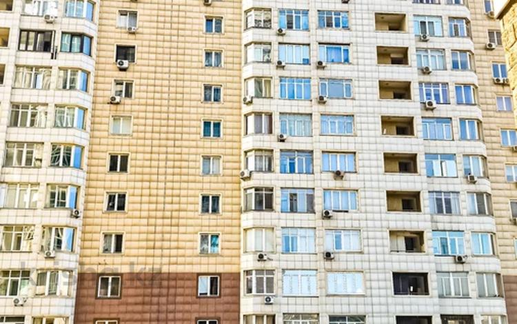 Дүкендер мен бутиктер, қоғамдық тамақтану орны, сұлулық салондары, медорталықтар мен дәріханалар, білім орталықтары, ойын-сауық · 151 м², бағасы: 160 млн ₸ в Алматы, Бостандыкский р-н — фото 3
