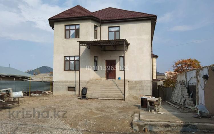 Отдельный дом · 7 комнат · 460 м² · 5.77 сот., Есена Демесинова 47 — Айтиева за 100 млн ₸ в Таразе — фото 2
