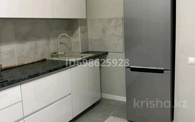 1-комнатная квартира · 42 м² · 2/15 этаж, Толе би 16 — Пересечение ул.Улы дала и ул. Тұран за 220 000 ₸ в Астане, Есильский р-н — фото 2