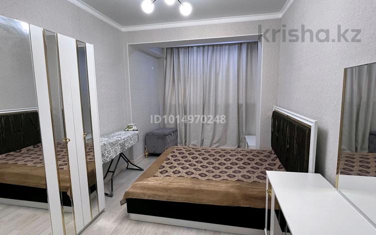 2-бөлмелі пәтер · 75 м² · 8 қабат, 19-ш/а. 15, бағасы: 17 000 ₸ в Актау, 19-й мкр — фото 2