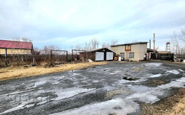 Еркін, кеңселер, дүкендер мен бутиктер, қоймалар, қоғамдық тамақтану орны, монша, қонақ үй және демалыс орындары · 199 м², бағасы: 55 млн 〒 в Акколе — фото 2