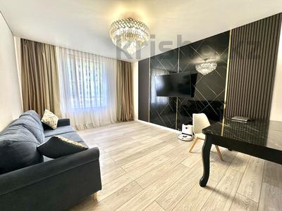 3-бөлмелі пәтер · 92.5 м² · 2/12 қабат, Торекулова 10, бағасы: 92 млн ₸ в Алматы, Алмалинский р-н