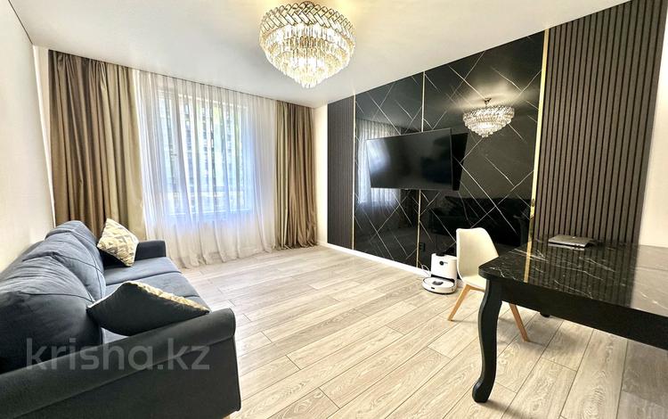 3-бөлмелі пәтер · 92.5 м² · 2/12 қабат, Торекулова 10, бағасы: 92 млн ₸ в Алматы, Алмалинский р-н — фото 6
