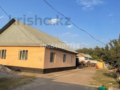 Отдельный дом · 5 комнат · 180 м² · 8 сот., Казбек би 17 — Жандосова за 65 млн ₸ в Туздыбастау (Калинино)