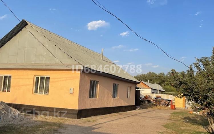 Отдельный дом · 5 комнат · 180 м² · 8 сот., Казбек би 17 — Жандосова за 65 млн ₸ в Туздыбастау (Калинино) — фото 2