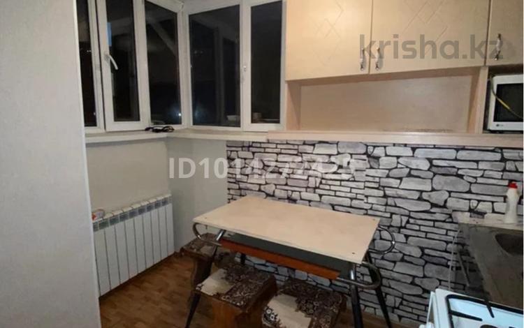 1-комнатная квартира · 30 м² · 2/5 этаж, мкр Тастак-3 163/206 — Абая Розыбакиева за 20.5 млн ₸ в Алматы, Алмалинский р-н — фото 2