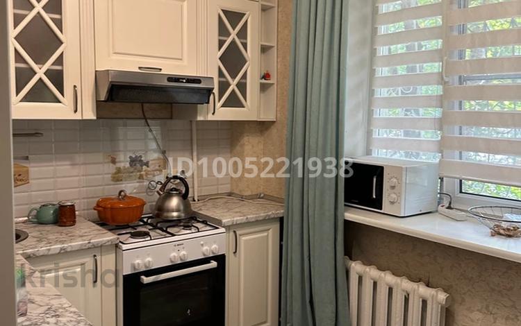 3-бөлмелі пәтер · 70 м² · 1/5 қабат, Достык 294/2 — Чайкина, бағасы: 400 000 ₸ в Алматы, Медеуский р-н — фото 2