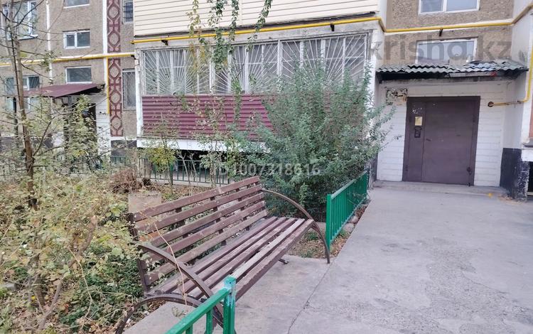 2-бөлмелі пәтер · 64 м² · 1/5 қабат, Сейфуллина 92 — Кафе "Дастархан", бағасы: 12.5 млн ₸ в Кентау — фото 2
