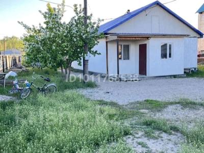 Отдельный дом · 3 комнаты · 65.6 м² · , Аэропортовская 86 — Юности за 14 млн ₸ в Семее