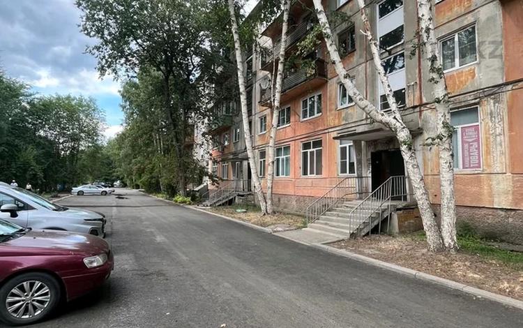 3-комнатная квартира · 60 м² · 3/5 этаж, Михаэлиса 1 за 23.7 млн ₸ в Усть-Каменогорске — фото 2