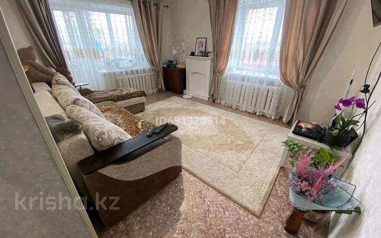 3-комнатная квартира · 61 м² · 9/9 этаж, К.Сутюшева 53 — ТД Рахмет за 27.5 млн 〒 в Петропавловске — фото 2