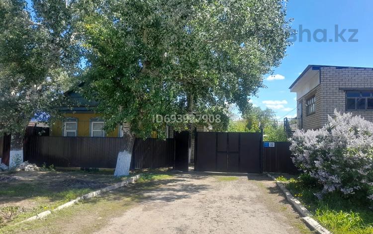 Жеке үй · 4 бөлме · 130 м² · 8 жүзд., Д.Бедного 17 — Павлова, бағасы: 25 млн ₸ в Актобе, мкр Москва — фото 2