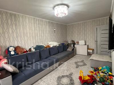 2-комнатная квартира, 43.9 м², 3/5 этаж, Новаторов 17 за 20 млн 〒 в Усть-Каменогорске