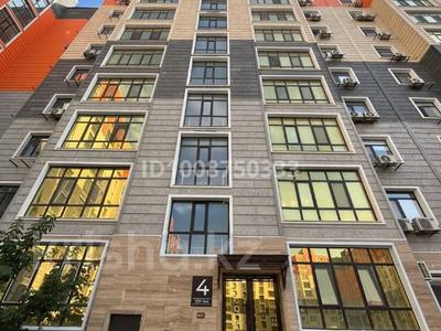 3-бөлмелі пәтер · 110 м² · 10/10 қабат, Нұрсая ш/а., Абулхайыр хана 51б, бағасы: 48 млн ₸ в Атырау, мкр Нурсая