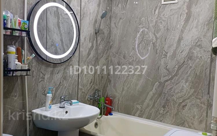 3-комнатная квартира · 62.8 м² · 5/5 этаж, Маншук Маметовой 10 за 12 млн ₸ в Аксу — фото 2