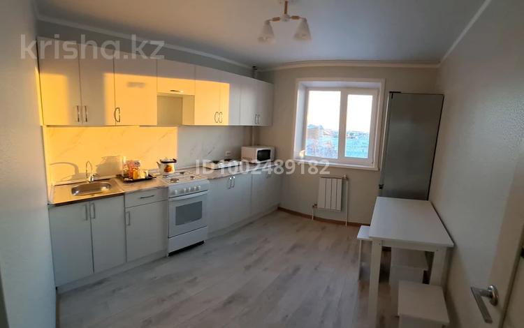 1-бөлмелі пәтер · 40 м² · 5/9 қабат, Юбилейный 2 — Напротив НИШ и Ханзада, бағасы: 180 000 ₸ в Костанае — фото 2